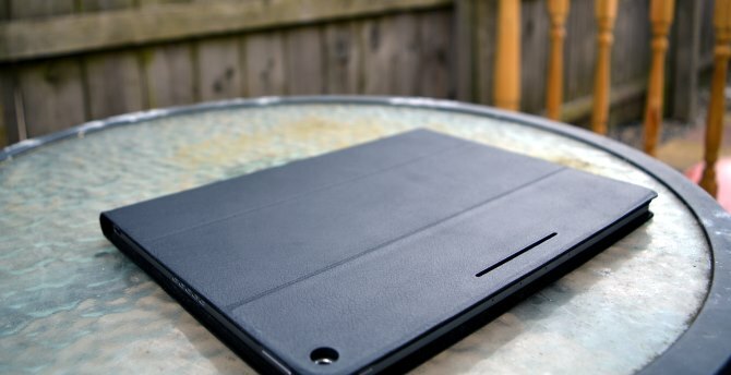 MakeUseOf Pregled Google Pixel C Folio