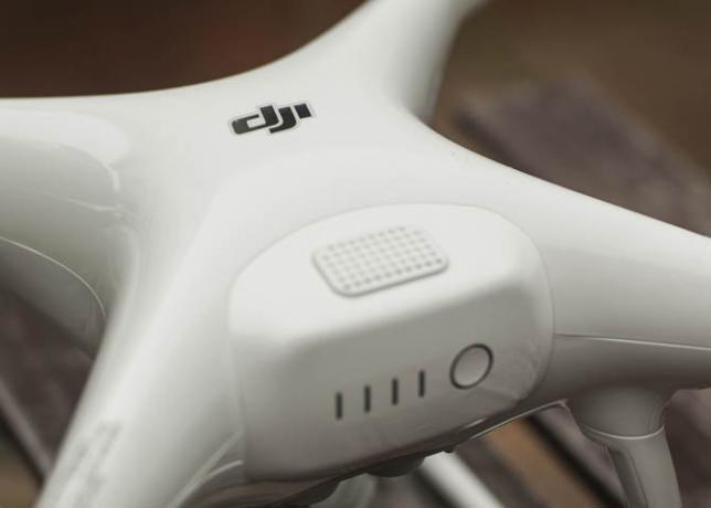 DJI Phantom 4 Pregled phantom4 drone2