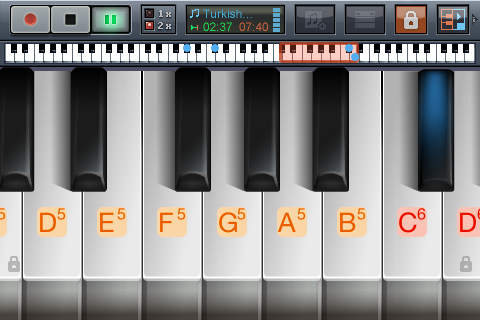 Echo Piano - iPhone glazbeni instrument napravljen u pravu [iOS, besplatno na određeno vrijeme] 2013. 01 02 09