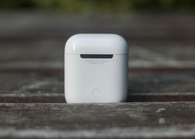 Slučaj AirPods