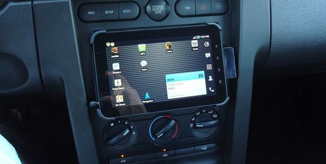 automobilski tablet