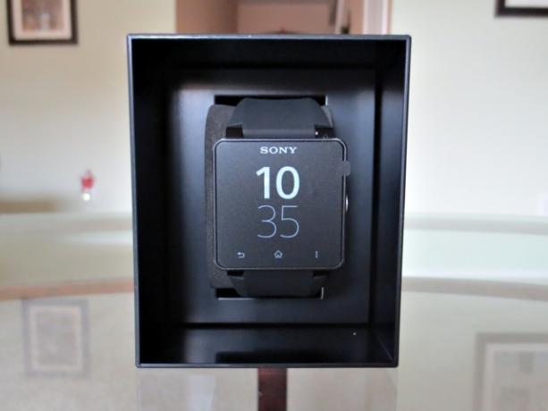 sony smartwatch 2 recenzija