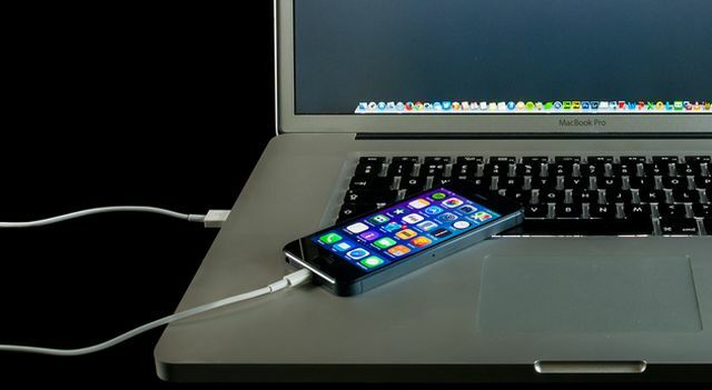 How-To-Charge-telefon-Brže-USB-Power