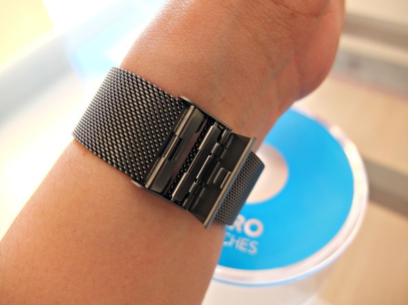 ZIIIRO Celeste Watch Review i Giveaway ziiiro celeste sat gunmetal mono pregled 5