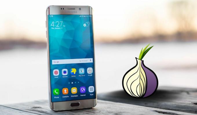 Tor logo se vidi pored Samsung pametnog telefona 