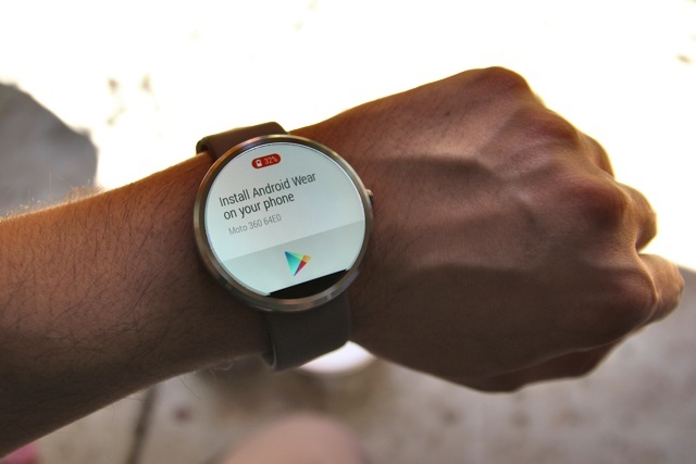 Motorola Moto 360 Android Wear Smartwatch pregled i Giveaway motorola moto 360 android nose smartwatch pregled 2