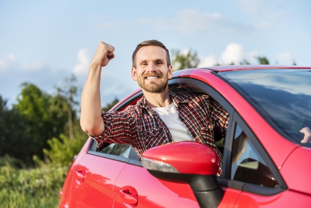 MUO-financija-ebay-automobili-kupovina-ljubazan