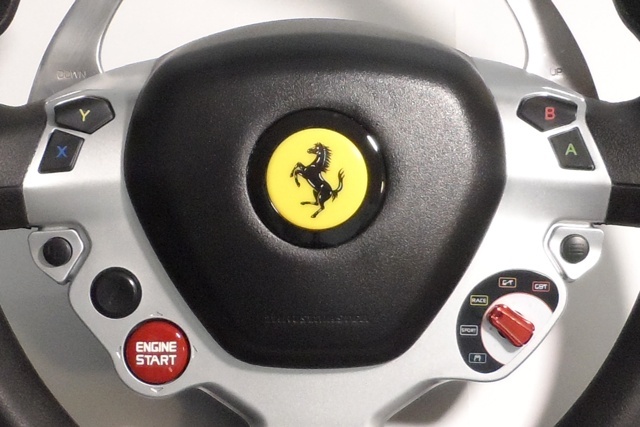 Thrustmaster TX trkački kotač Ferrari 458 Italia Edition pregled