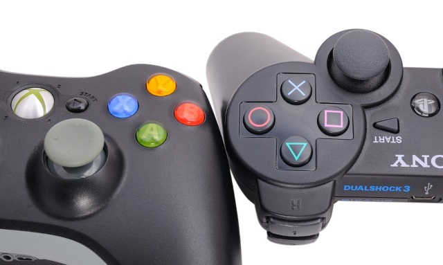 MUO-linux-igre-gamecontrollers-Xbox360-PS4