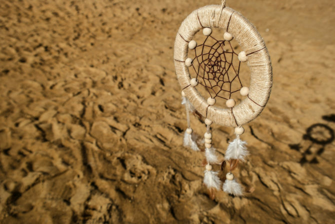 Učinite putovanje povoljnijim zaradom novca za vrijeme svog putovanja Dreamcatcher AZ 670x447